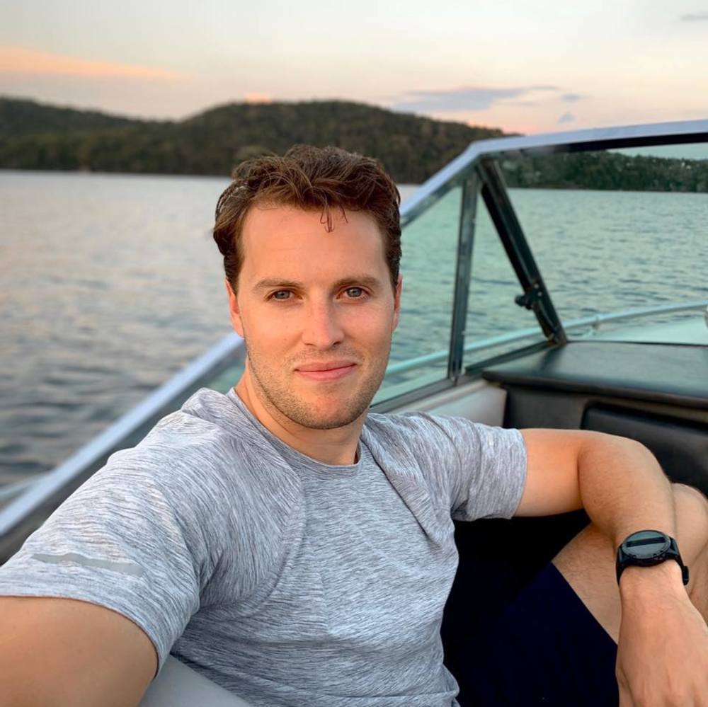 Meet your Posher, Alexander